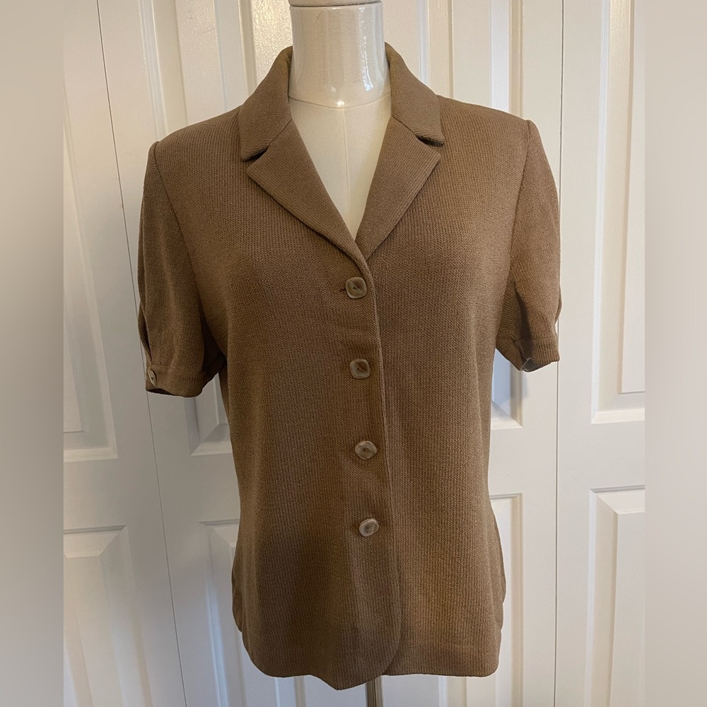 ST. JOHN Tan Short Sleeve Button Front Knit Blazer/Cardigan, Size 8
